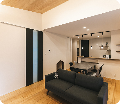 【1.5階建て】自然素材と暮らしのゆとりを楽しむ家