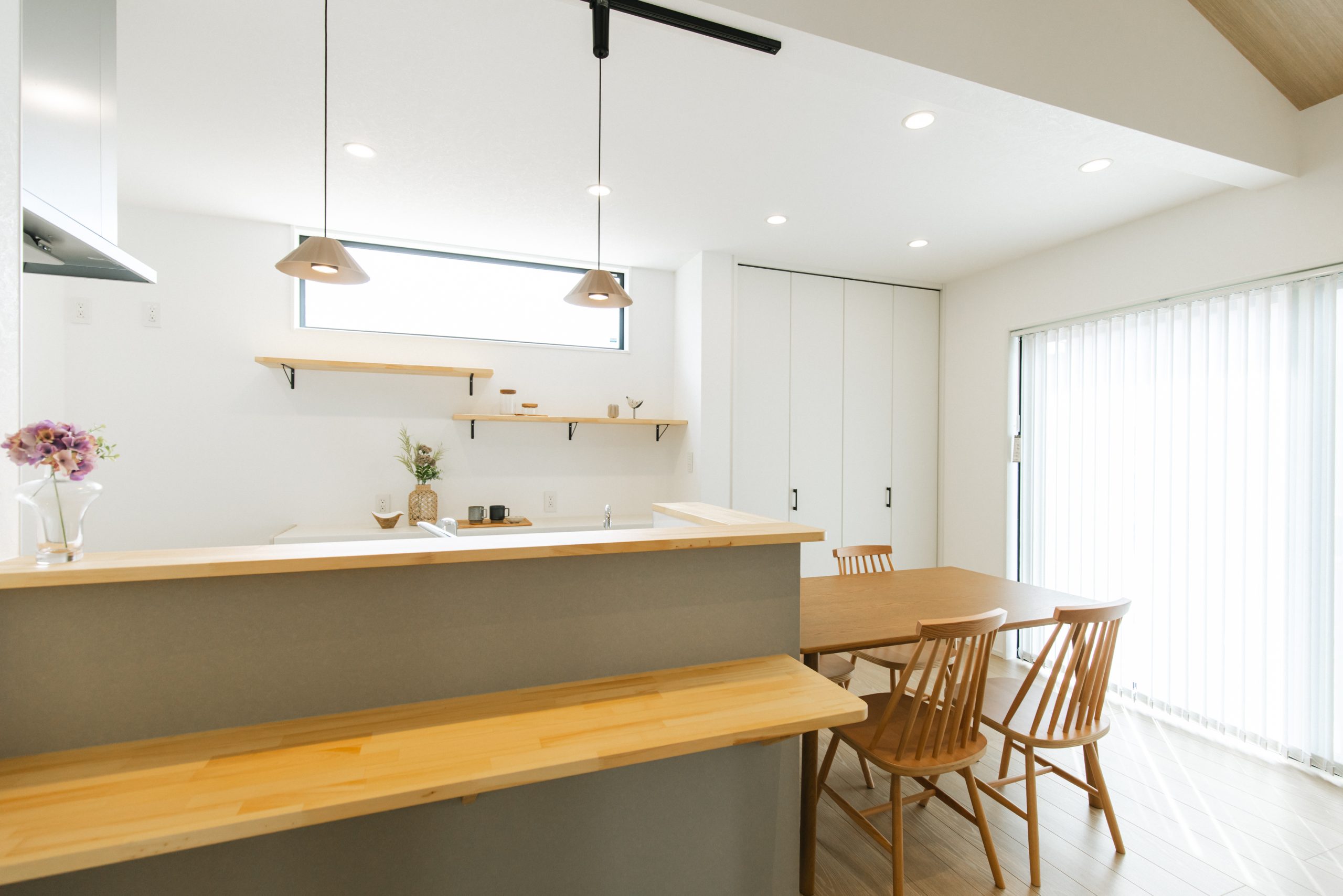 松山市桑原 「平屋派のための2階建て」3LDKモデルハウス