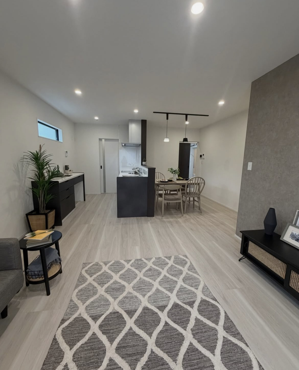 今治市八町東 「1.5階建て」3LDKモデルハウス